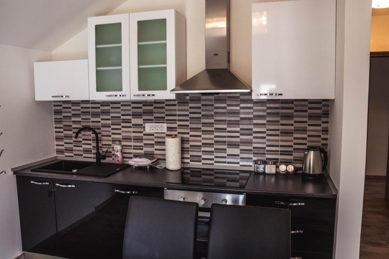 Apartmani Vuckovic Vodice Exterior photo